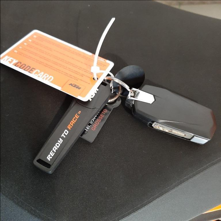 KTM 1290 Super Duke R Evo