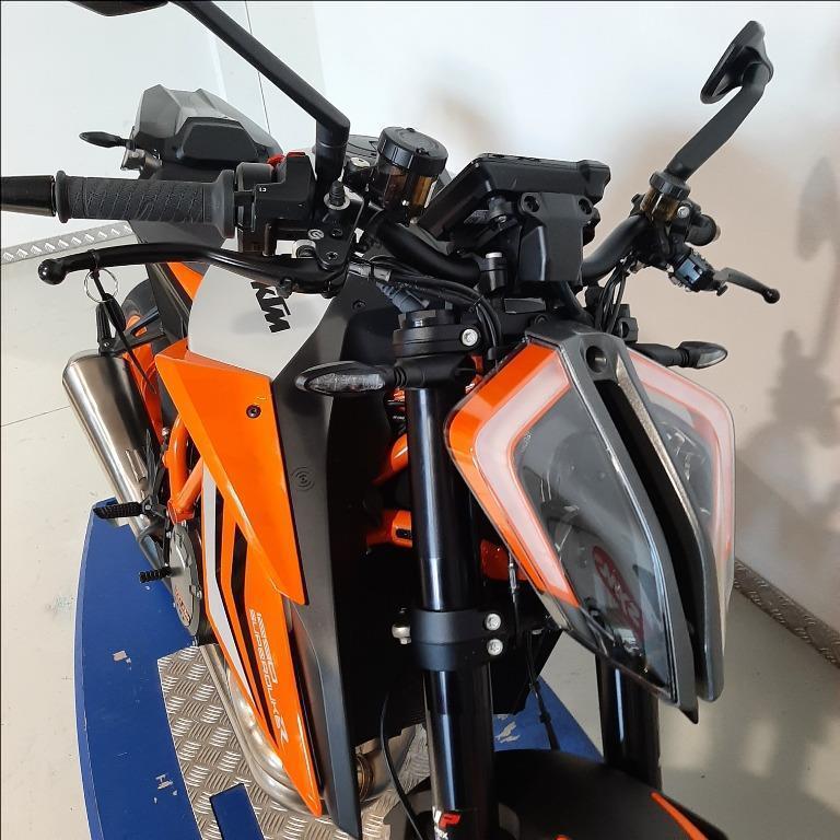 KTM 1290 Super Duke R Evo