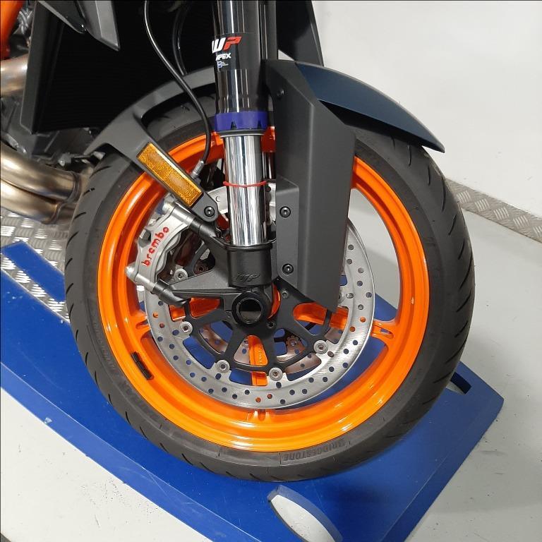 KTM 1290 Super Duke R Evo