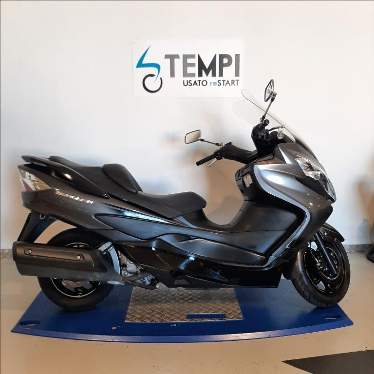 SUZUKI Burgman 400 AN