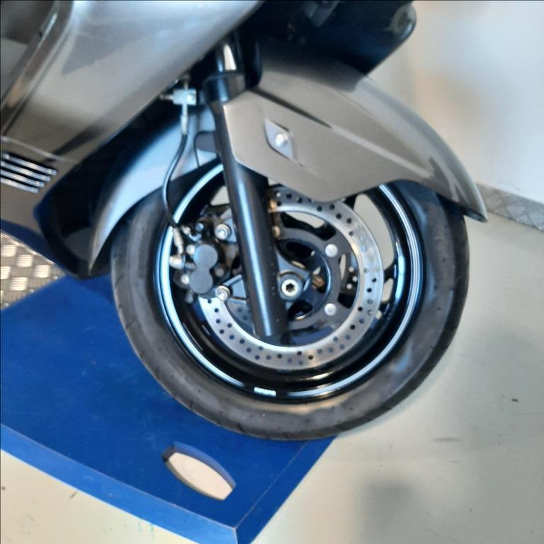 SUZUKI Burgman 400 AN