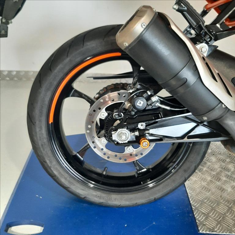 KTM 390 RC Abs