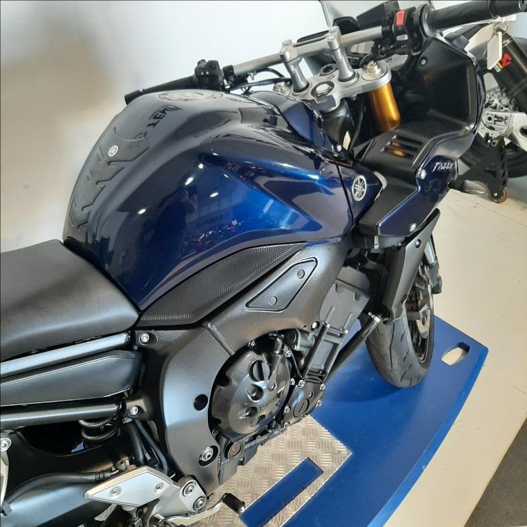 YAMAHA FZ1 1000 Fazer 