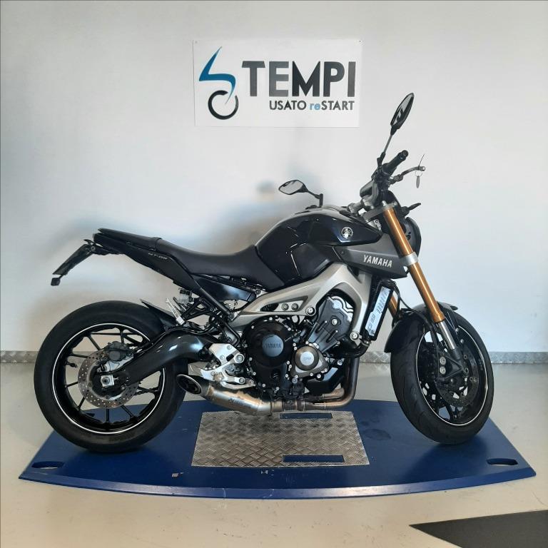 YAMAHA MT-09 850 Race Blue/Matt Grey