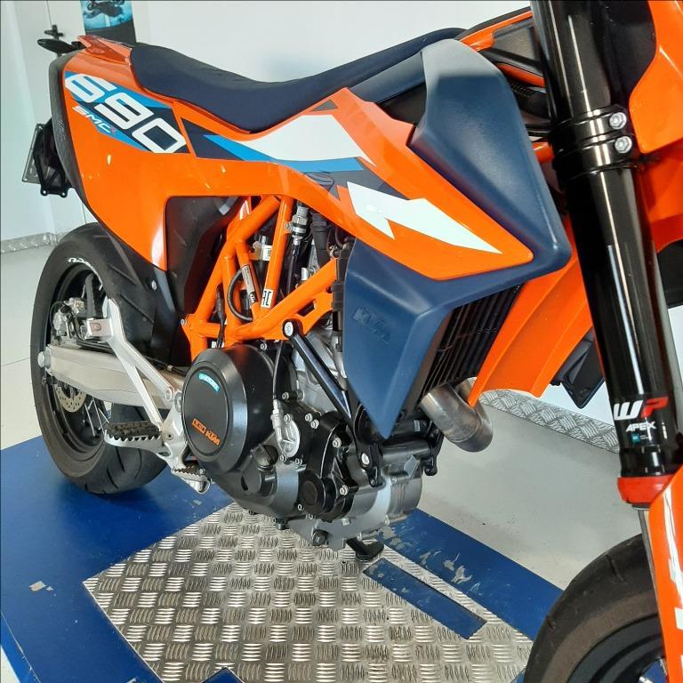 KTM 690 SMC -R