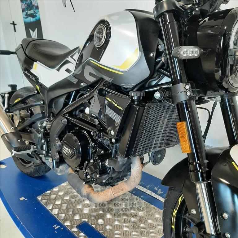 BENELLI Leoncino 250 E5