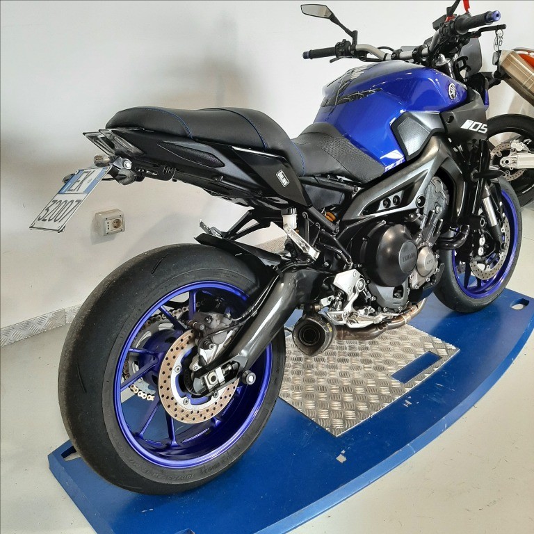 YAMAHA MT-09 850 Abs