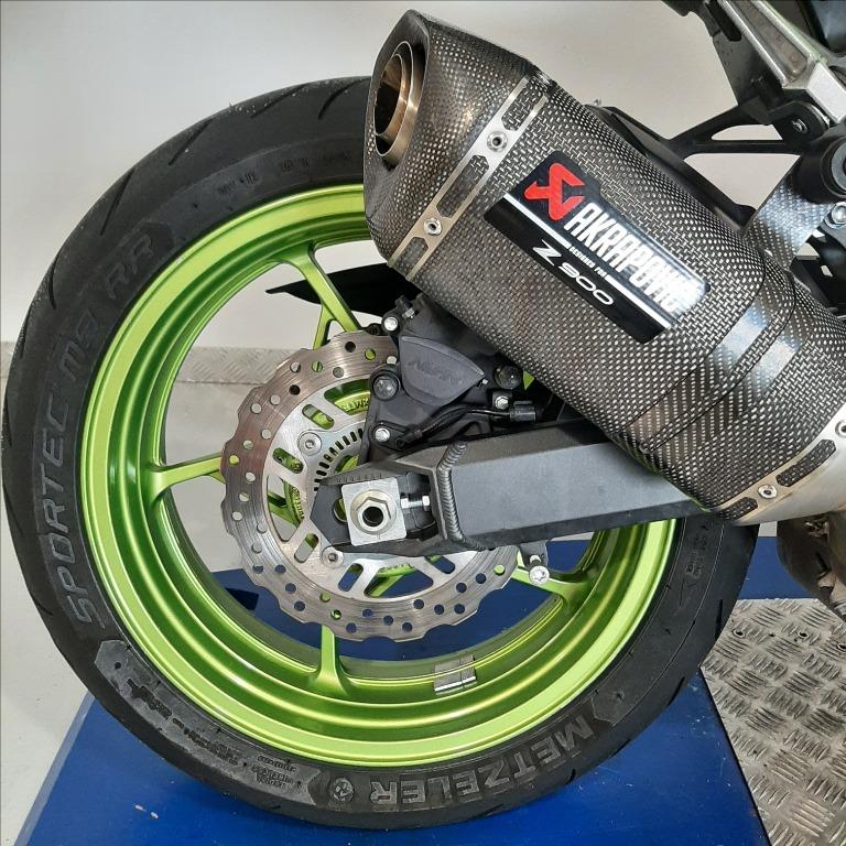 KAWASAKI Z 900 Performance