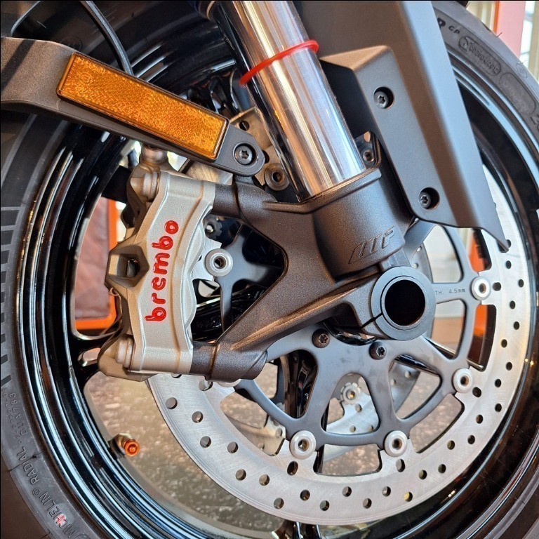 KTM 1390 Super Duke R EVO Abs