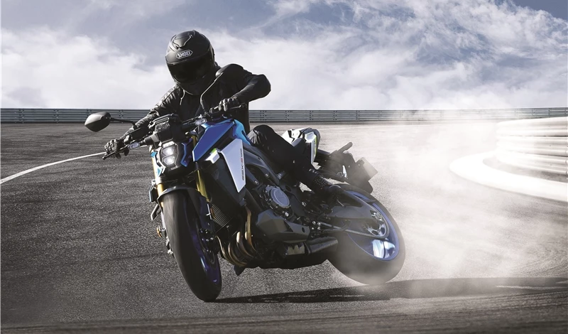 GSX S1000 01